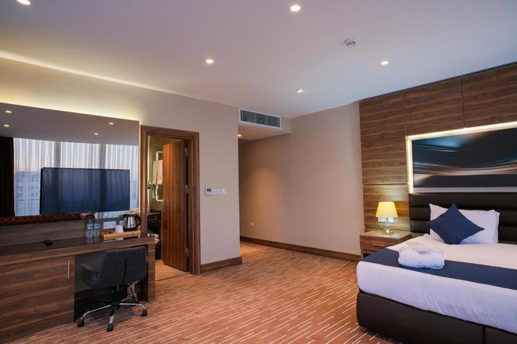 Ekor Elegance Hotel Famagusta  Esterno foto
