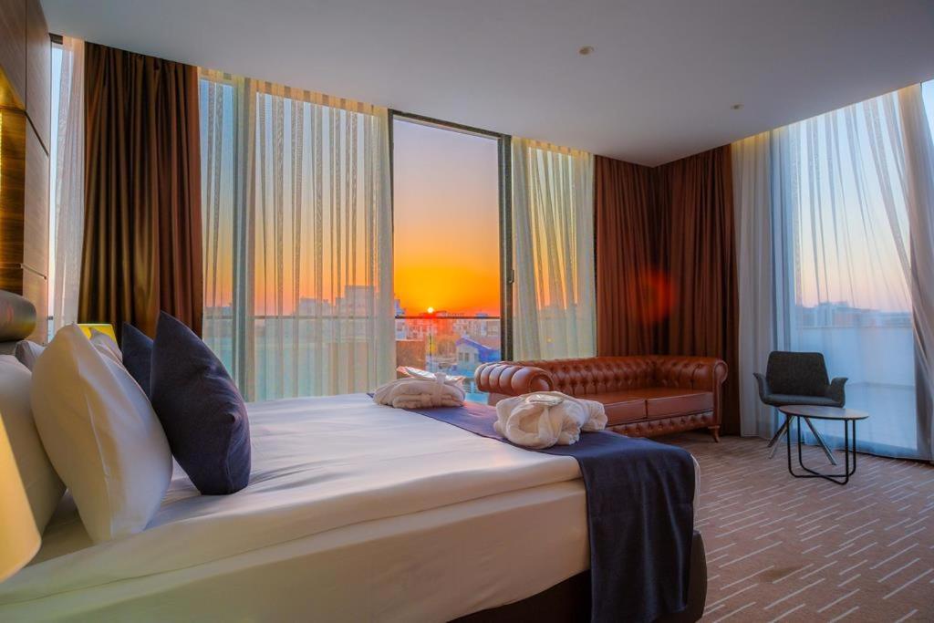 Ekor Elegance Hotel Famagusta  Esterno foto