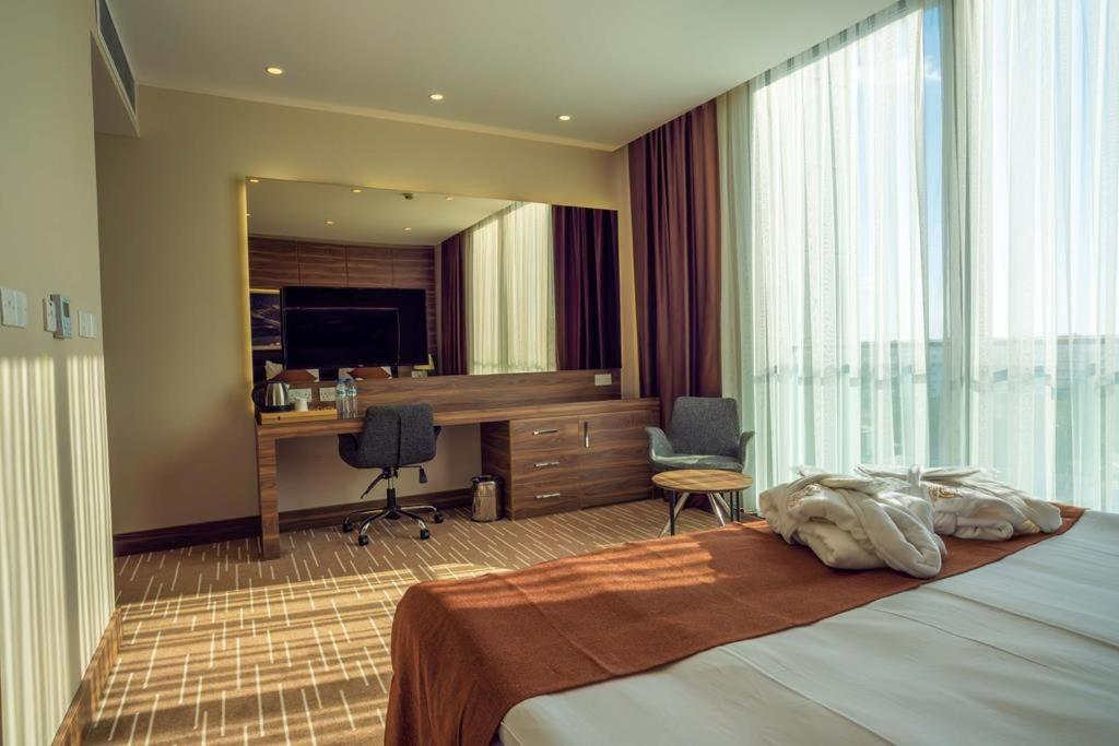 Ekor Elegance Hotel Famagusta  Esterno foto